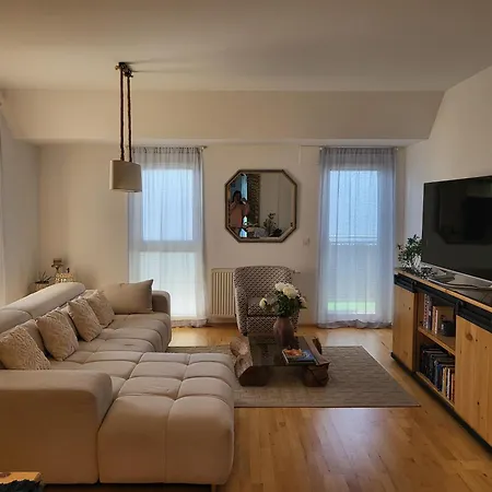 Airport Viena Lägenhet Schwechat